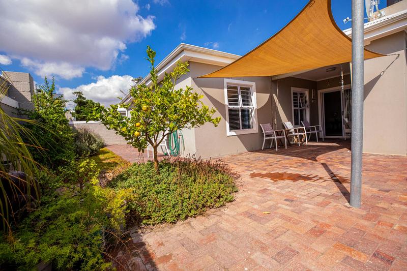 3 Bedroom Property for Sale in Protea Heights Western Cape